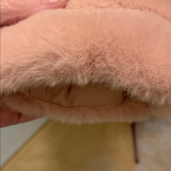 Women's Reversible Faux Fur Hooded Front Zipper Puff Jacket for Women NWOT - Picture 4 of 10